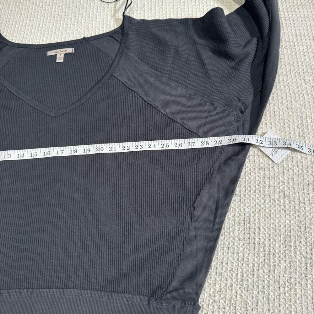 Free-people Thermal Womens Small Black Santa Clara Shirt Top V Neck NWT - Picture 6 of 8